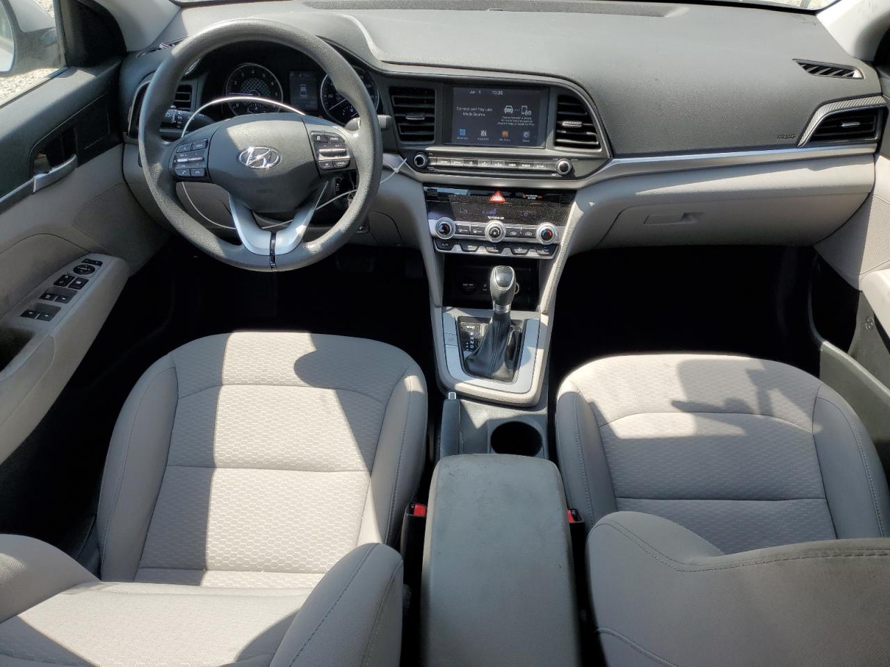 Hyundai Elantra se 2020