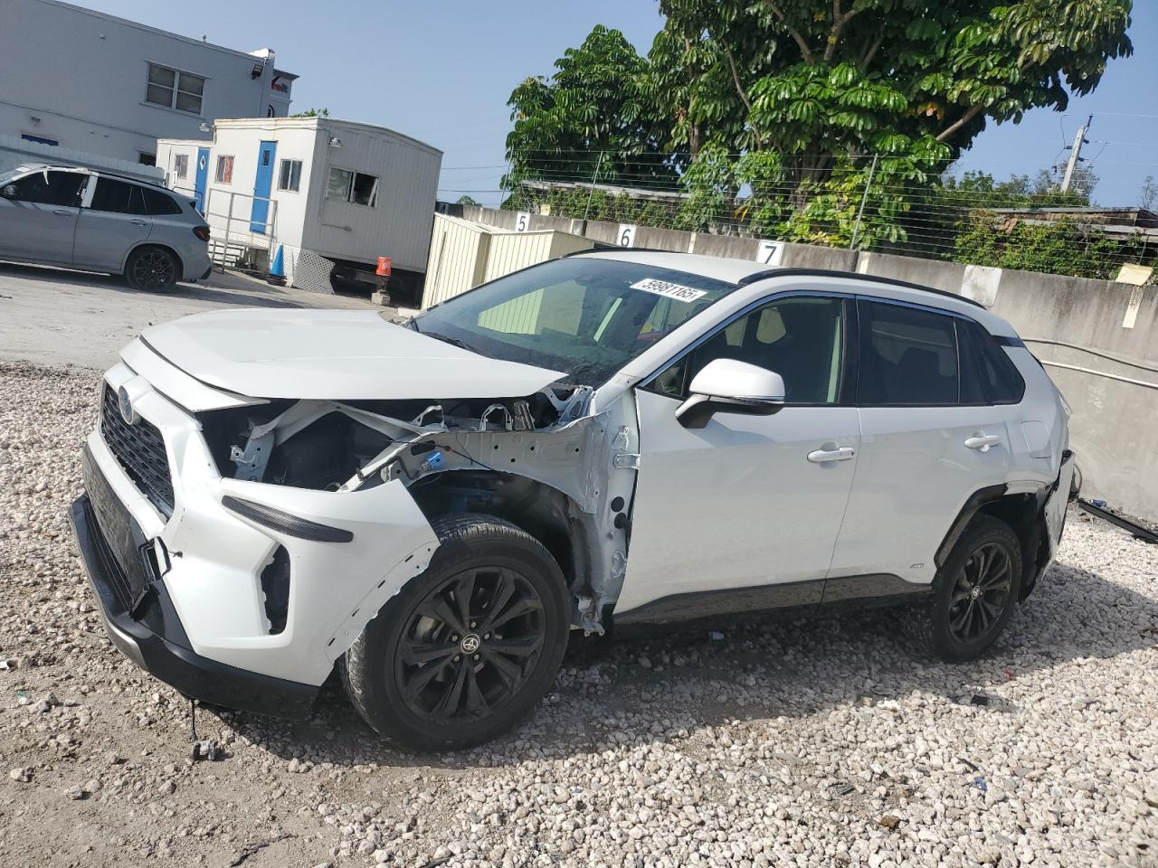 TOYOTA RAV4 SE