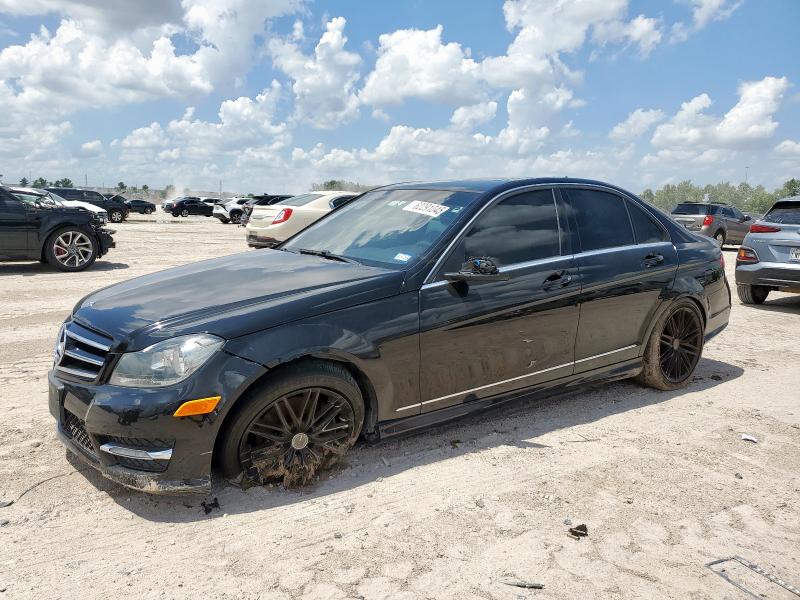 Vin: wddgf8ab8er302995, lot: 62291045, mercedes-benz c-class 300 4matic 2014 img_1