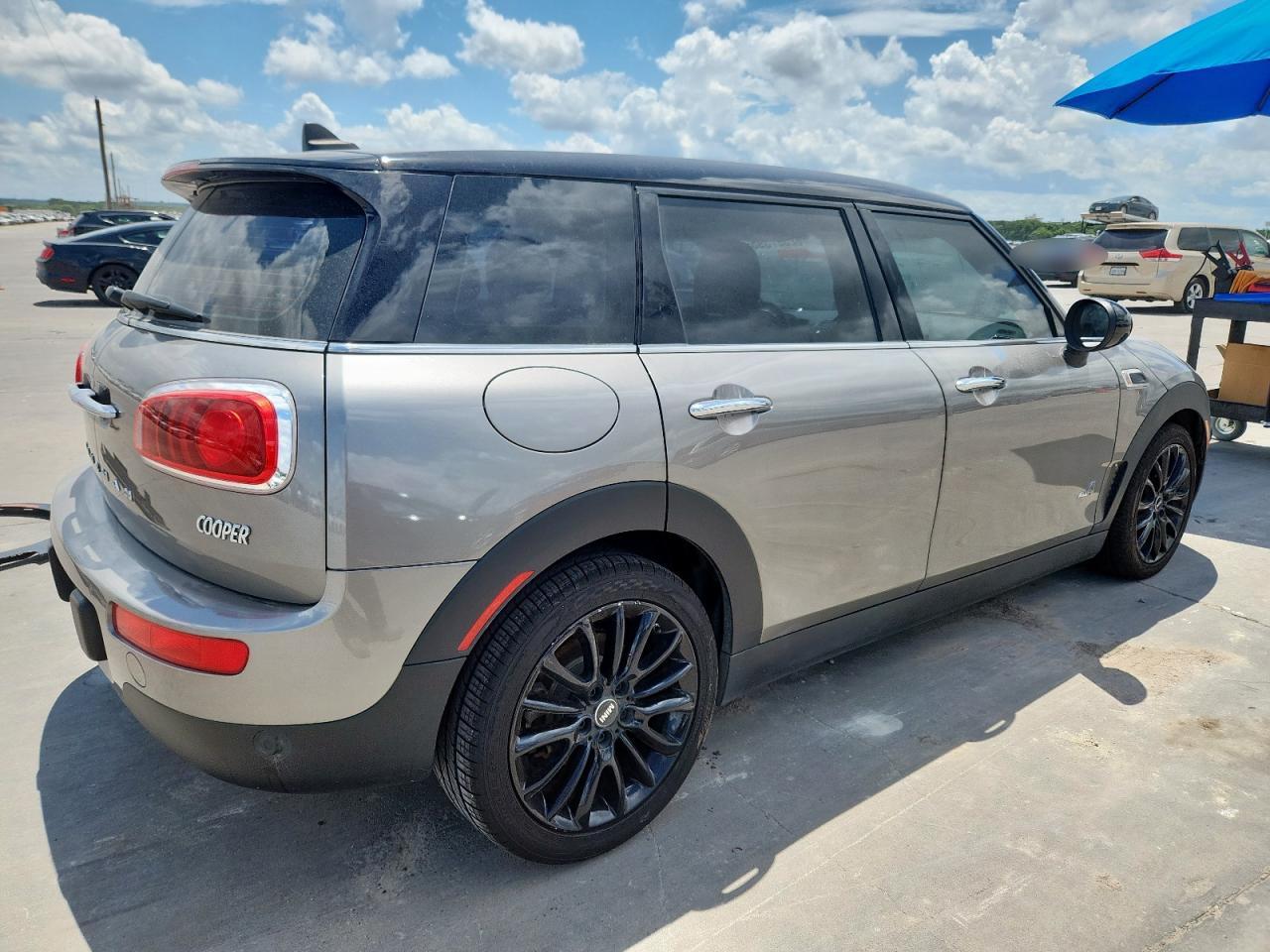 MINI COOPER CLUBMAN ALL4