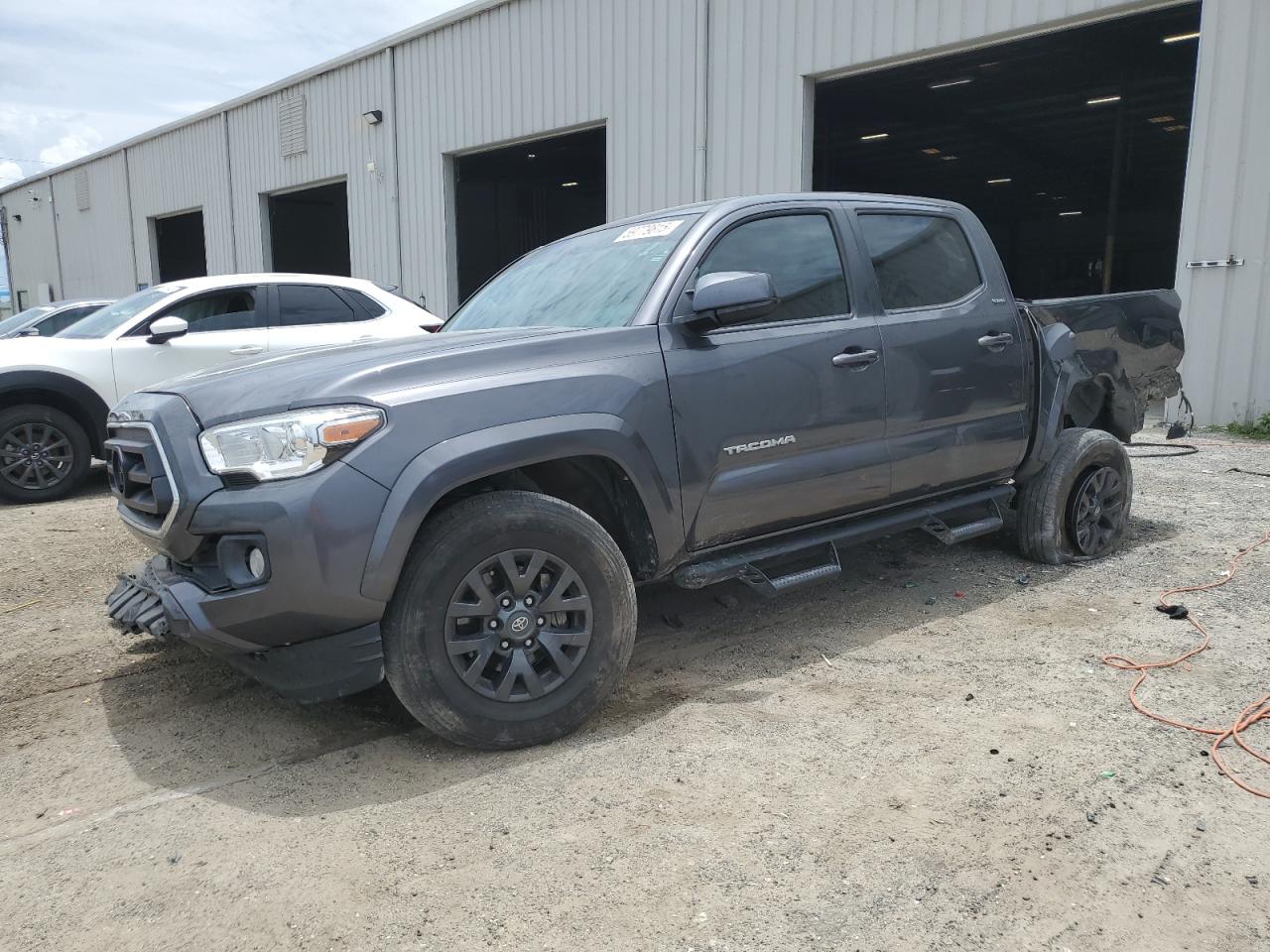TOYOTA TACOMA DOUBLE CAB