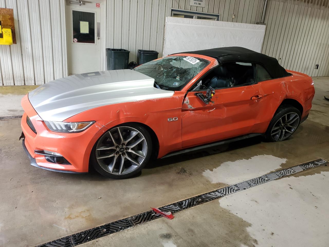 FORD MUSTANG GT