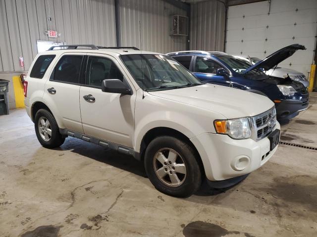 Vin: 1fmcu9dg8aka39787, lot: 59946565, ford escape xlt 20104