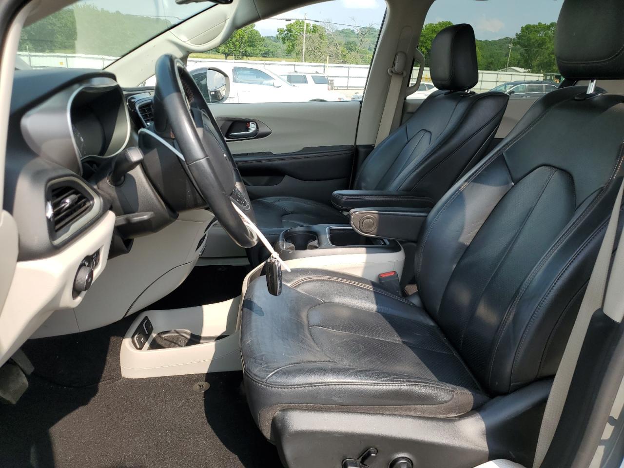 CHRYSLER PACIFICA TOURING L PLUS