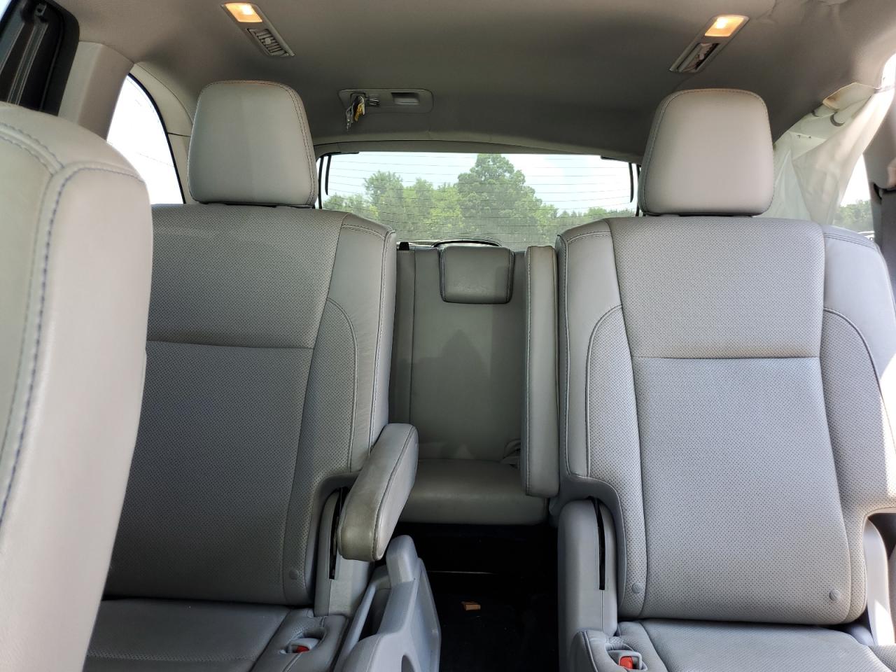 Toyota Highlander 2016
