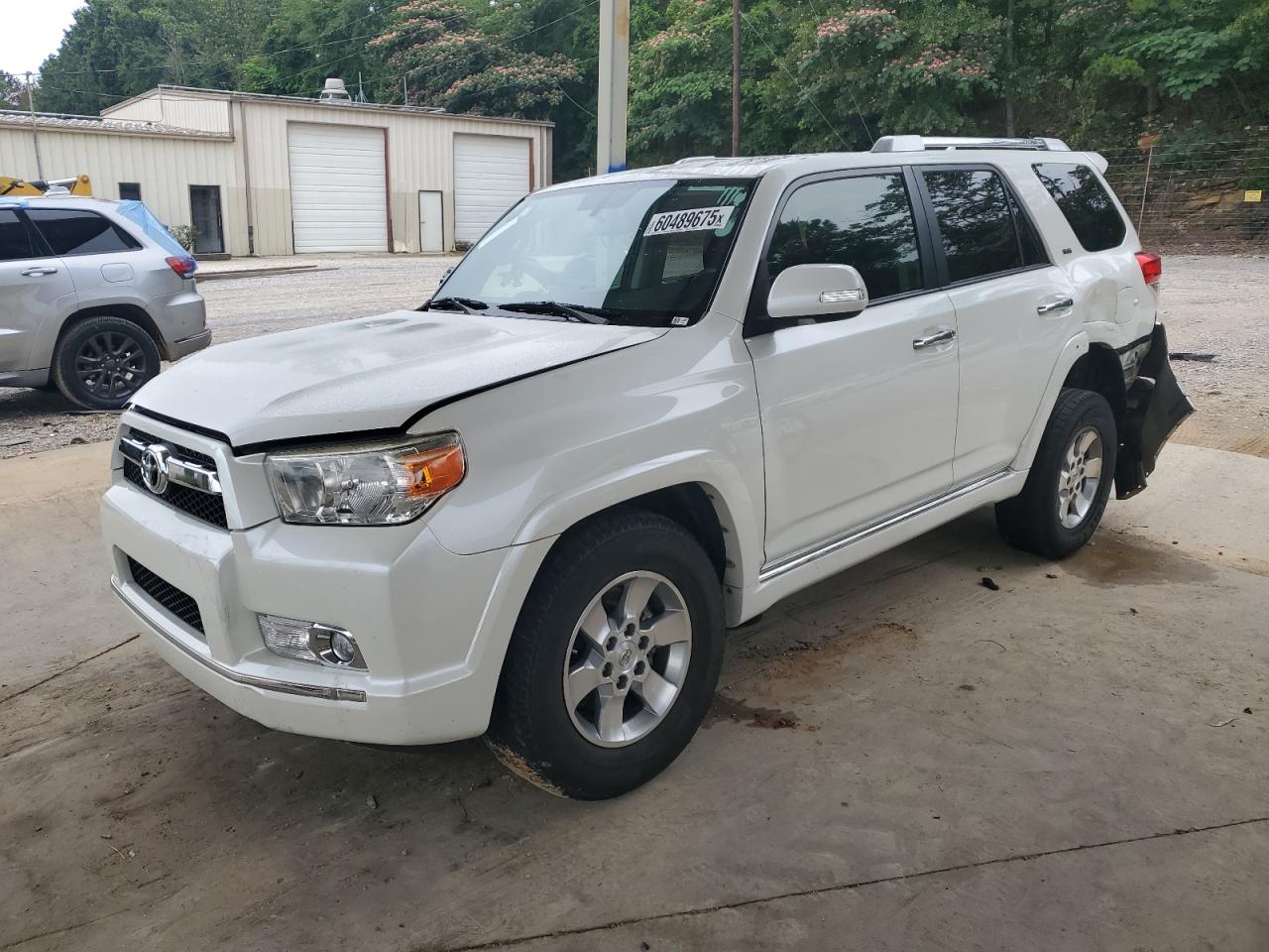 TOYOTA 4RUNNER SR5