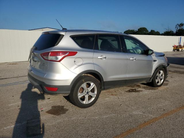 Vin: 1fmcu0g9xfua67868, lot: 61573635, ford escape se 20153