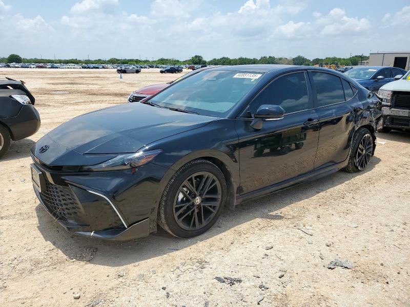 TOYOTA CAMRY XSE
