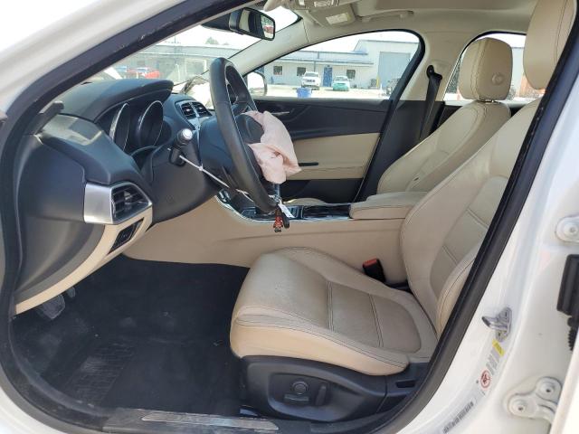 2017 JAGUAR XE PRESTIG SAJAK4BV6HA950823