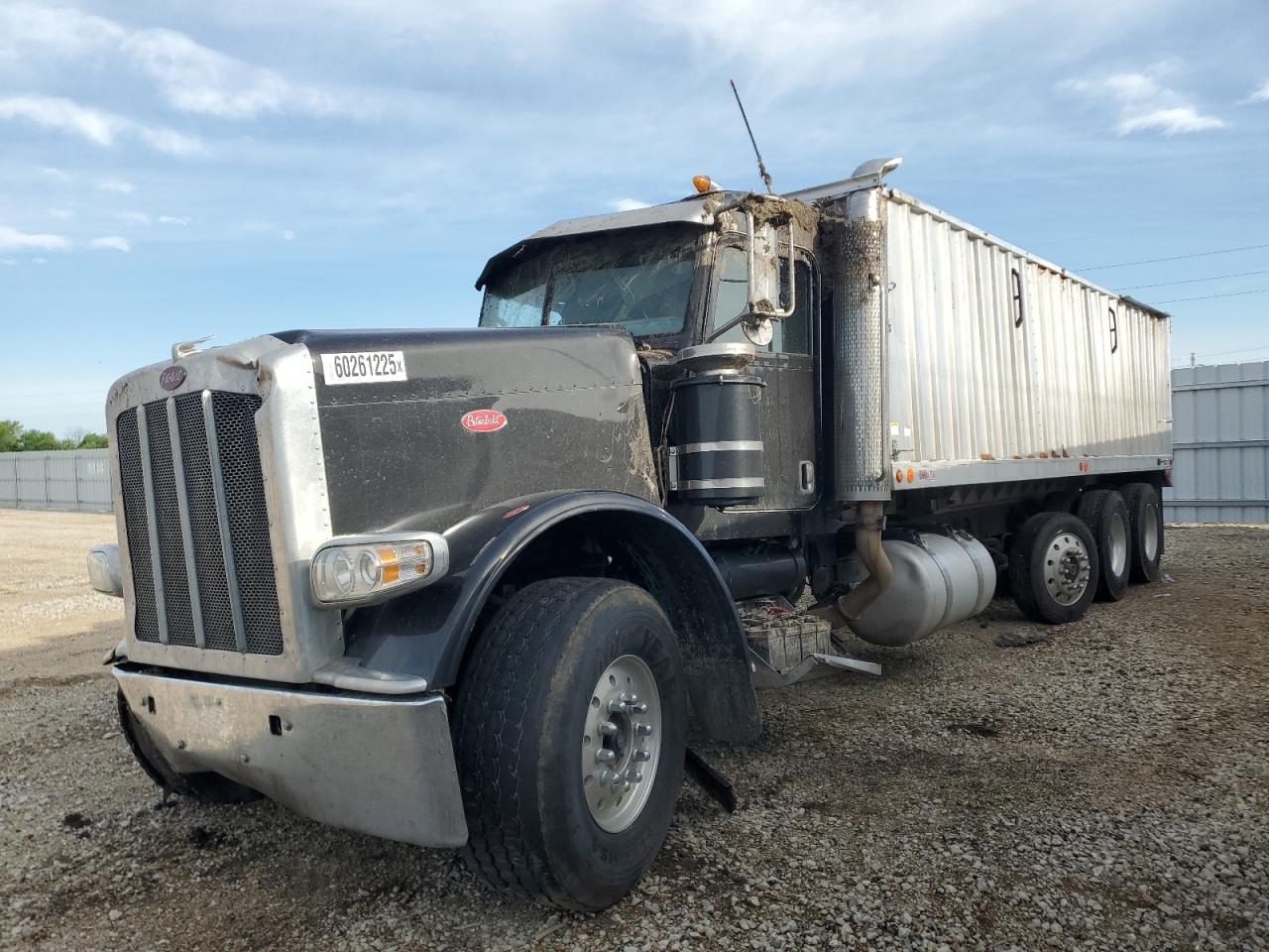 Lot #3305926214 2008 PETERBILT 388