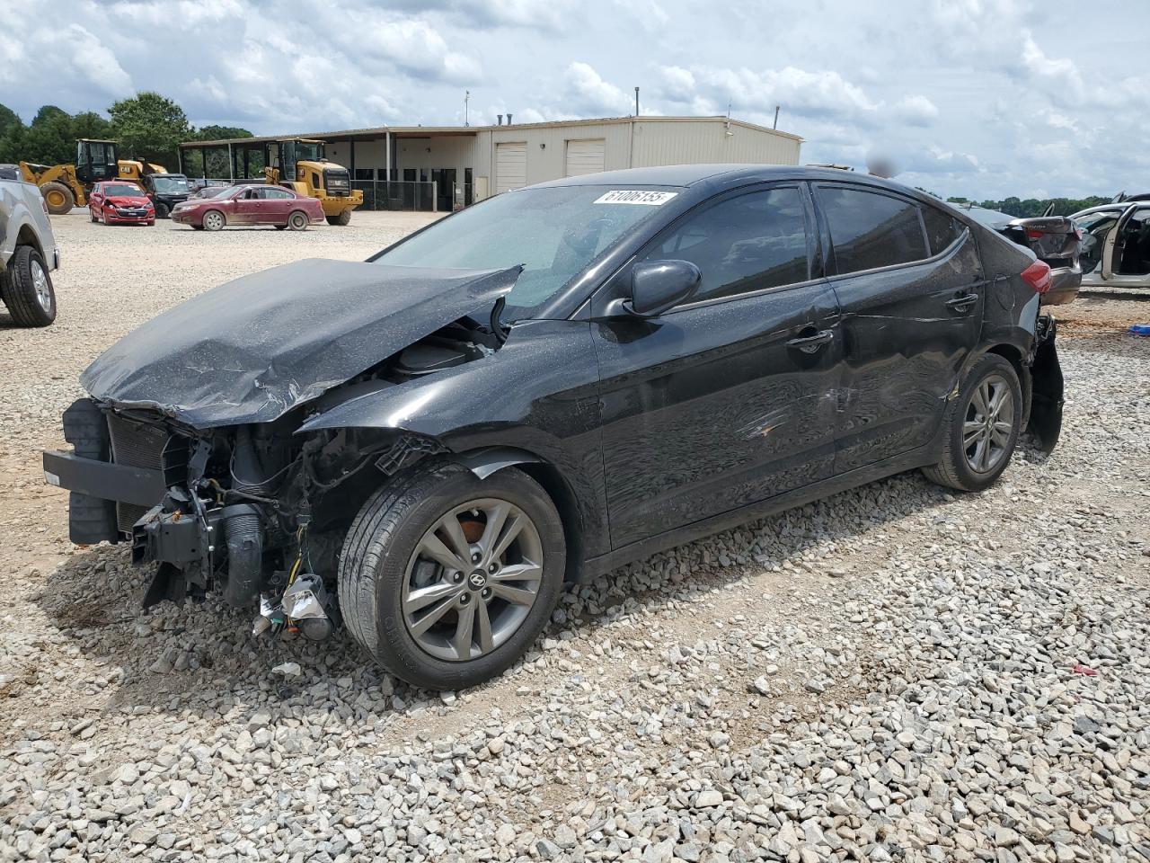 HYUNDAI ELANTRA SE