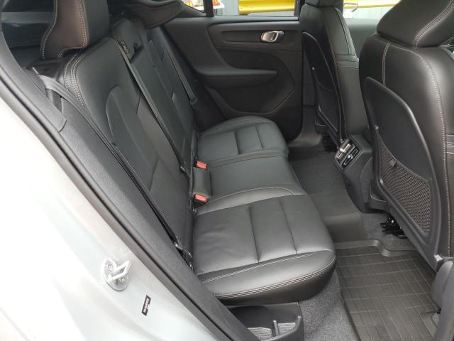 2024 VOLVO XC40 PLUS YV4L12UL6R2352122