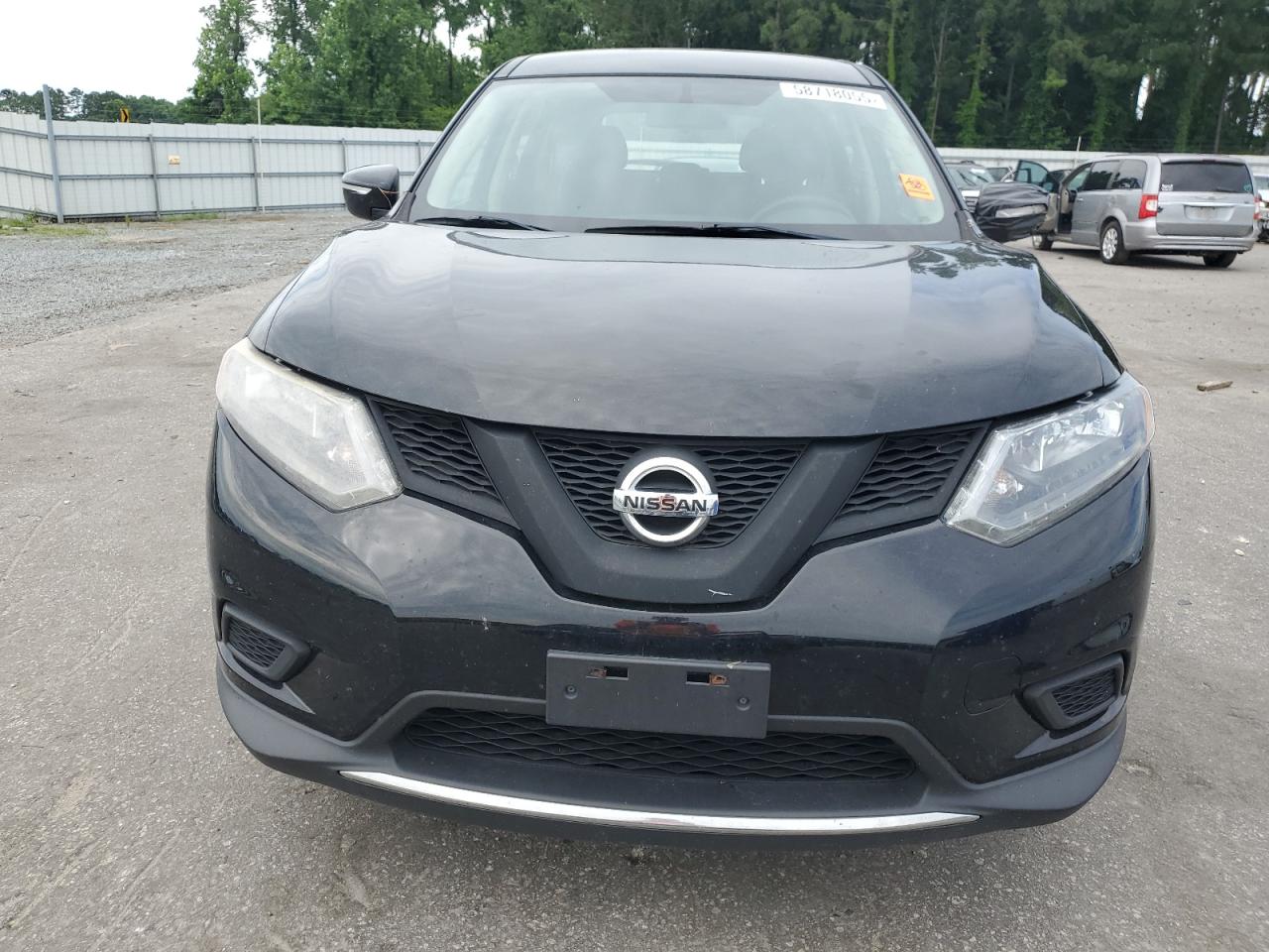 Nissan Rogue s 2015