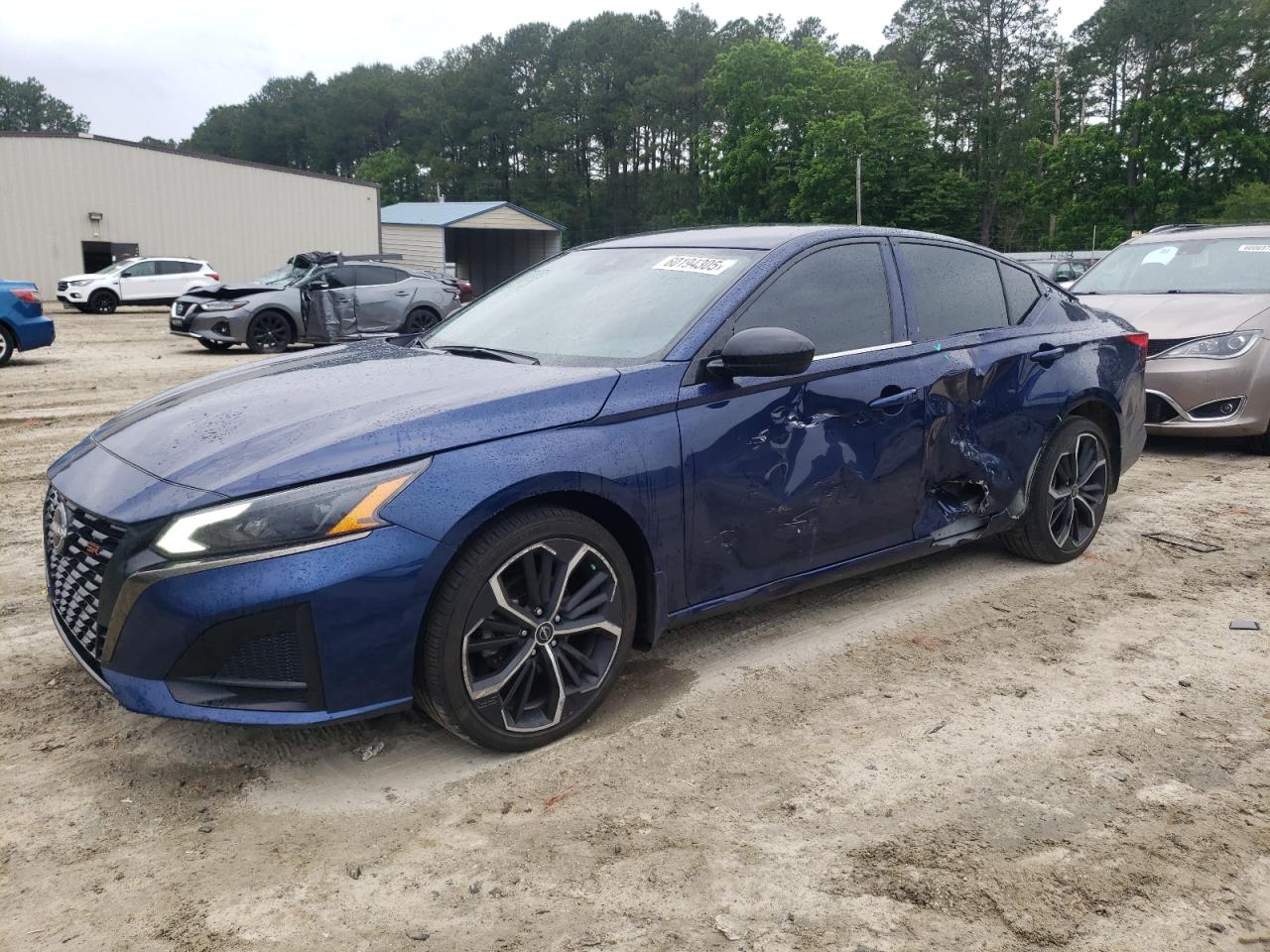 NISSAN ALTIMA SR