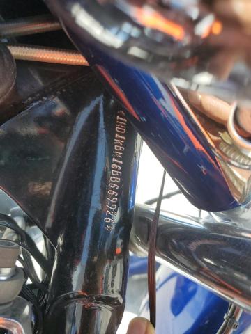 2011 HARLEY-DAVIDSON FLHX 1HD1KBM16BB669926