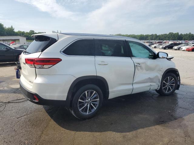 2017 TOYOTA HIGHLANDER - 5TDJZRFH2HS510869
