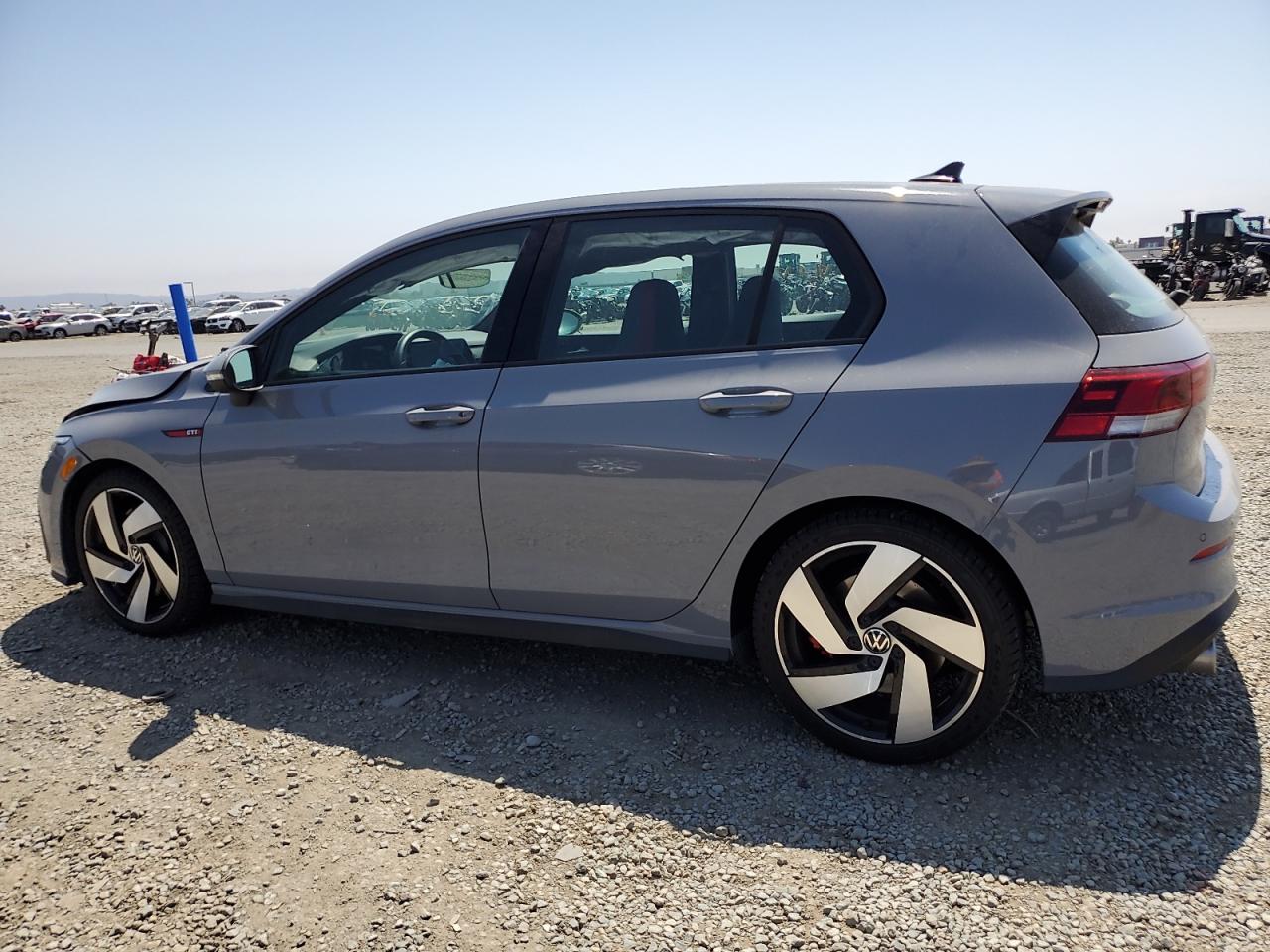 VOLKSWAGEN GOLF GTI SE