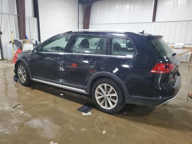 2017 VOLKSWAGEN GOLF ALLTR 3VWM17AUXHM520477