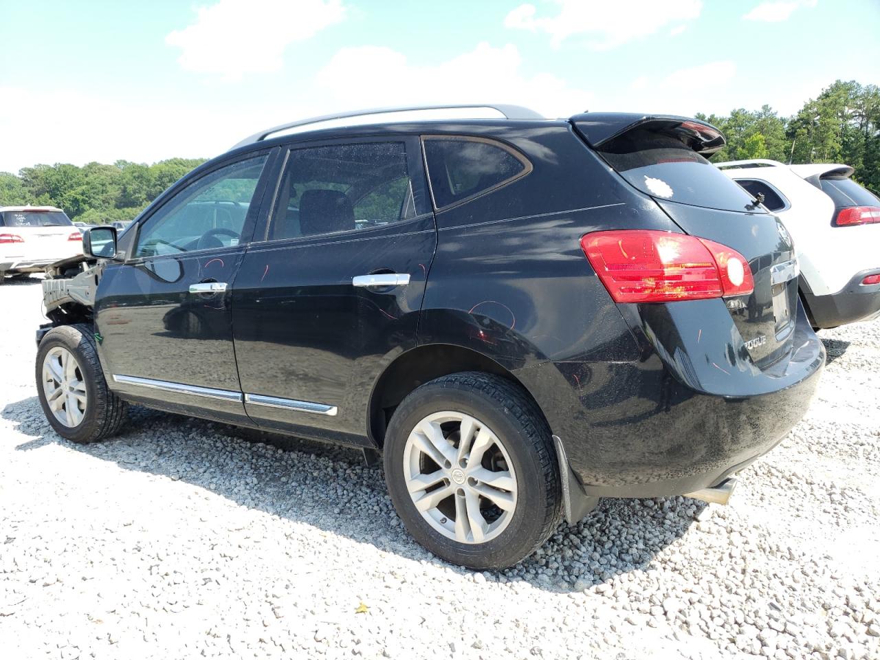 Nissan Rogue s 2012