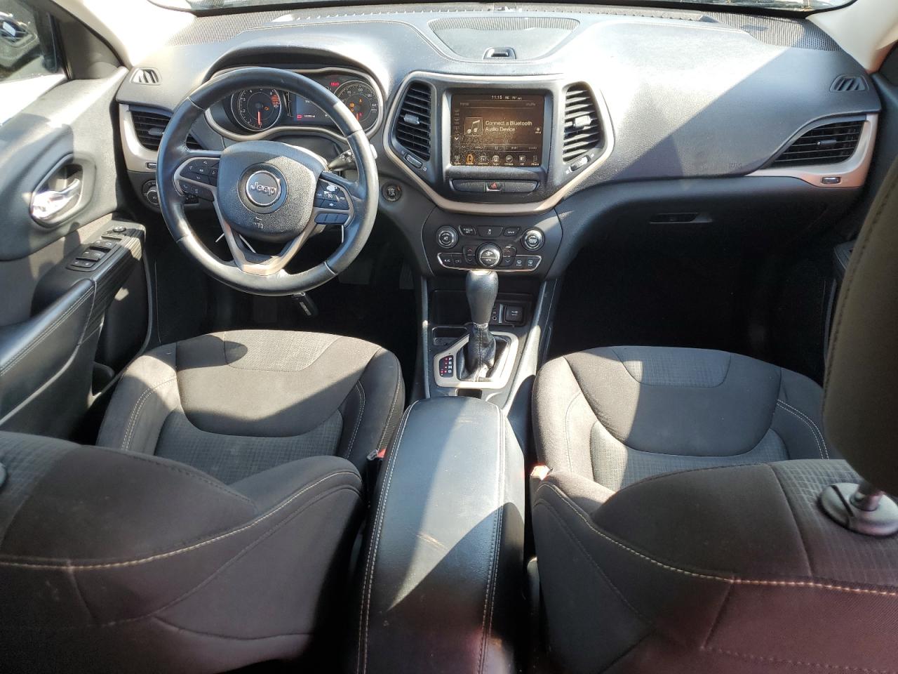 JEEP GRAND CHEROKEE LATITUDE