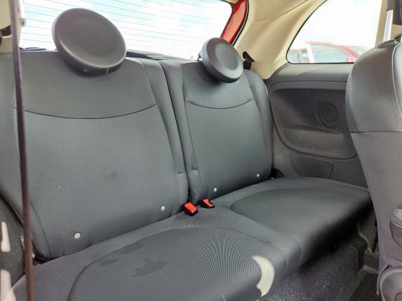 2015 FIAT 500 POP 3C3CFFAR8FT581839