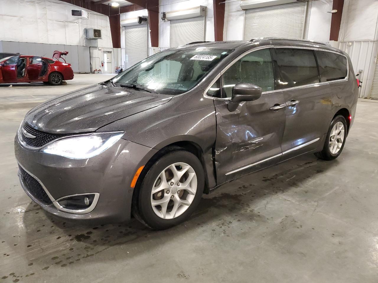 CHRYSLER PACIFICA TOURING L PLUS