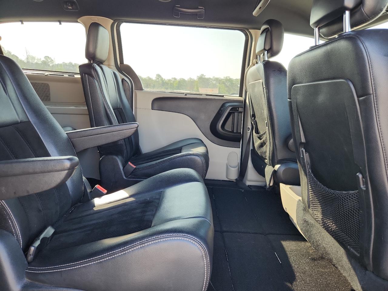 DODGE GRAND CARAVAN SXT