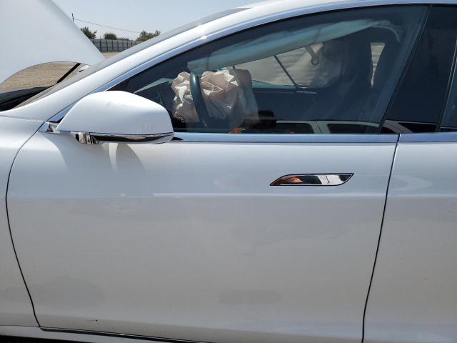 2016 TESLA MODEL S 5YJSA1E13GF151472