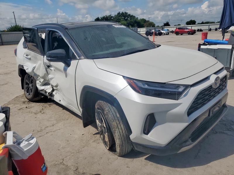 2024 TOYOTA RAV4 XSE 2T3E6RFVXRW083229