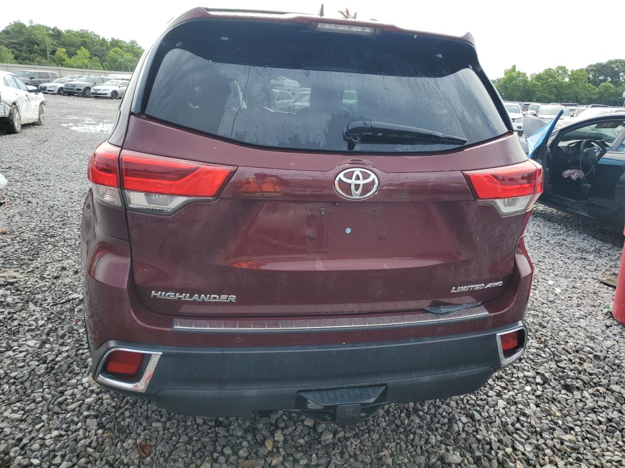 TOYOTA HIGHLANDER LIMITED