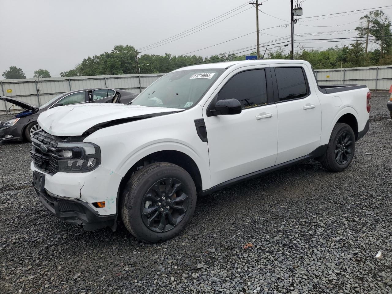 FORD MAVERICK LARIAT