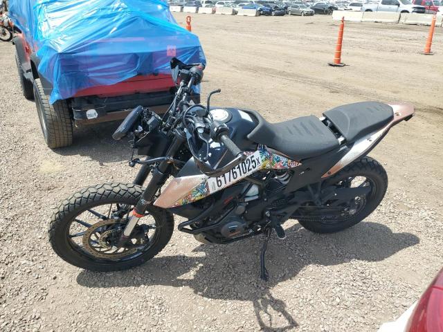 2022 KTM 390 ADVENT MD2JGJ403NC242782