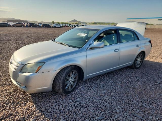 TOYOTA AVALON XL
