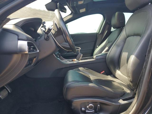 2019 JAGUAR XE PORTFOL SAJAN4GX2KCP49126