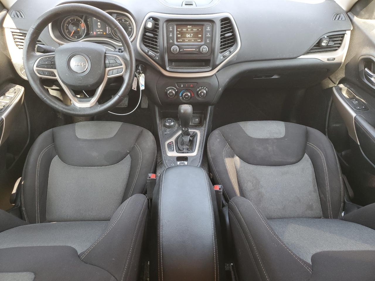 JEEP GRAND CHEROKEE SPORT