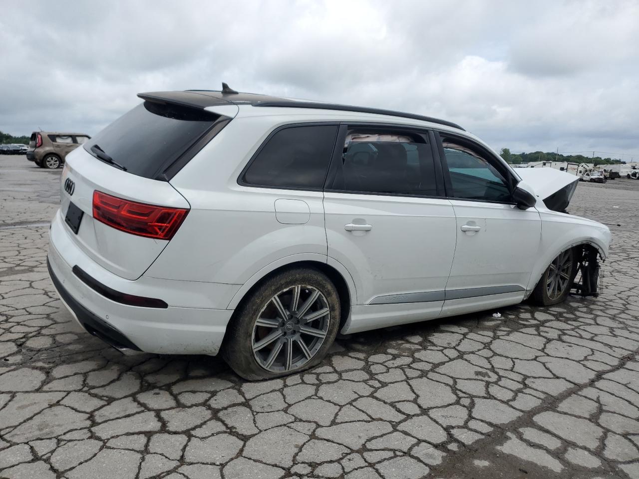 AUDI Q7 PREMIUM PLUS