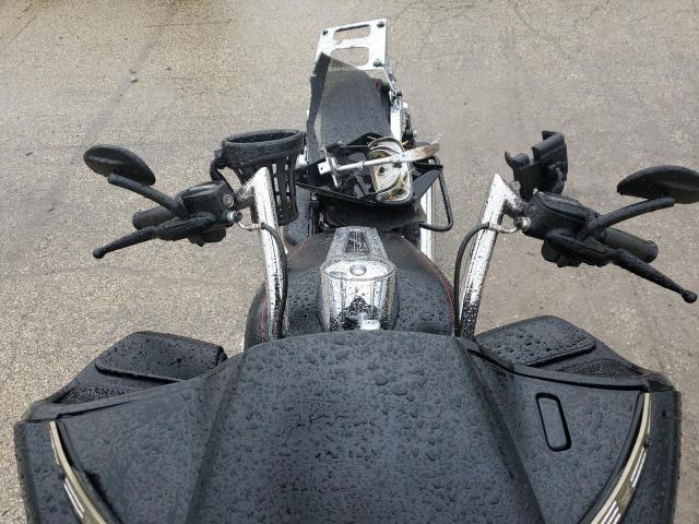 2015 HARLEY-DAVIDSON FLTRXS ROA - 1HD1KTM1XFB613015
