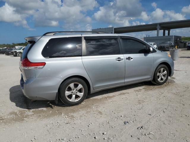 Vin: 5tdkk3dc0cs201777, lot: 61011035, toyota all models le 20123