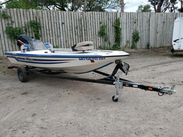 BOAT MARINE/TRL 2009 white   CJJB1104F809 photo #1