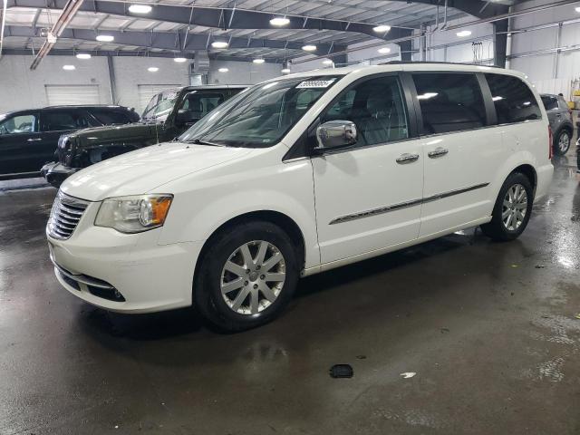 CHRYSLER TOWN & COU