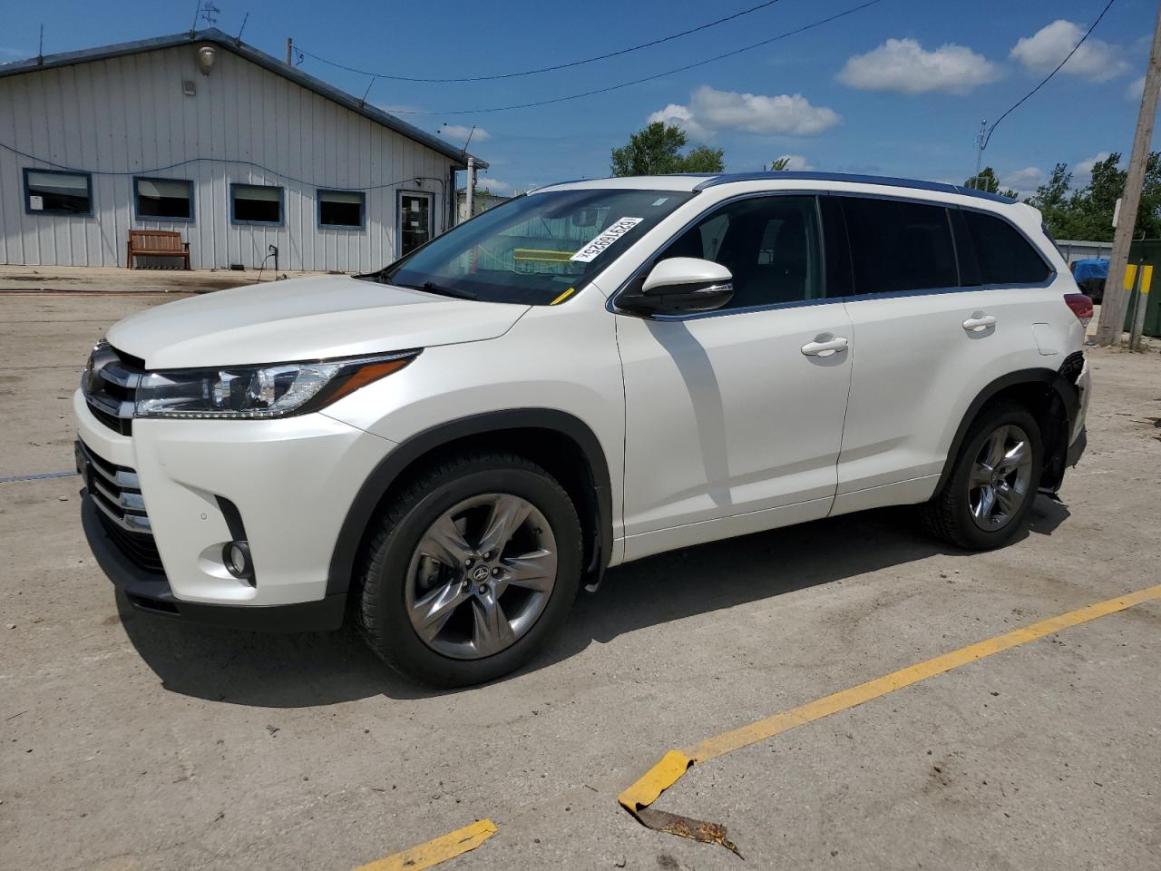 TOYOTA HIGHLANDER LIMITED
