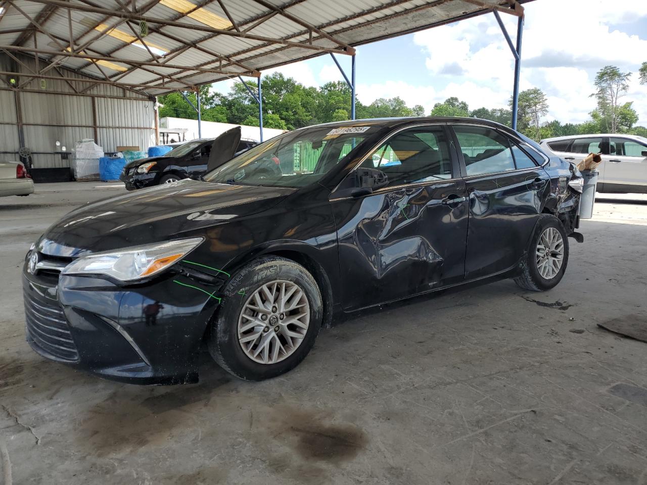 TOYOTA CAMRY LE