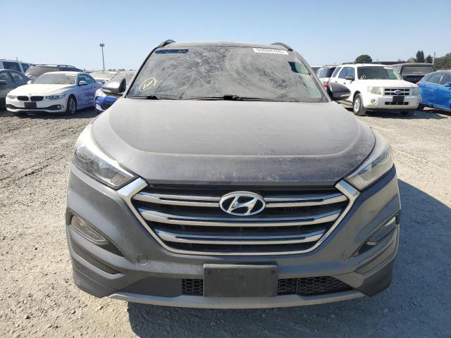 2017 HYUNDAI TUCSON LIM KM8J33A28HU371193