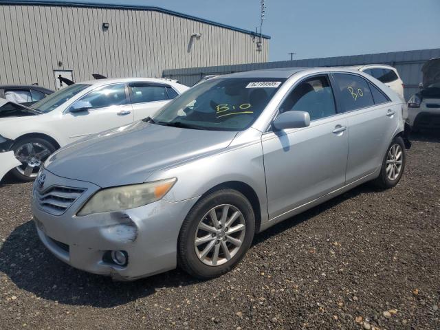 TOYOTA CAMRY BASE