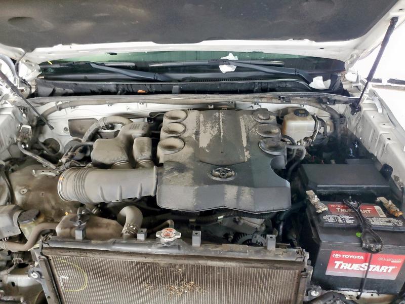 2018 TOYOTA 4RUNNER SR - JTEBU5JR6J5540458