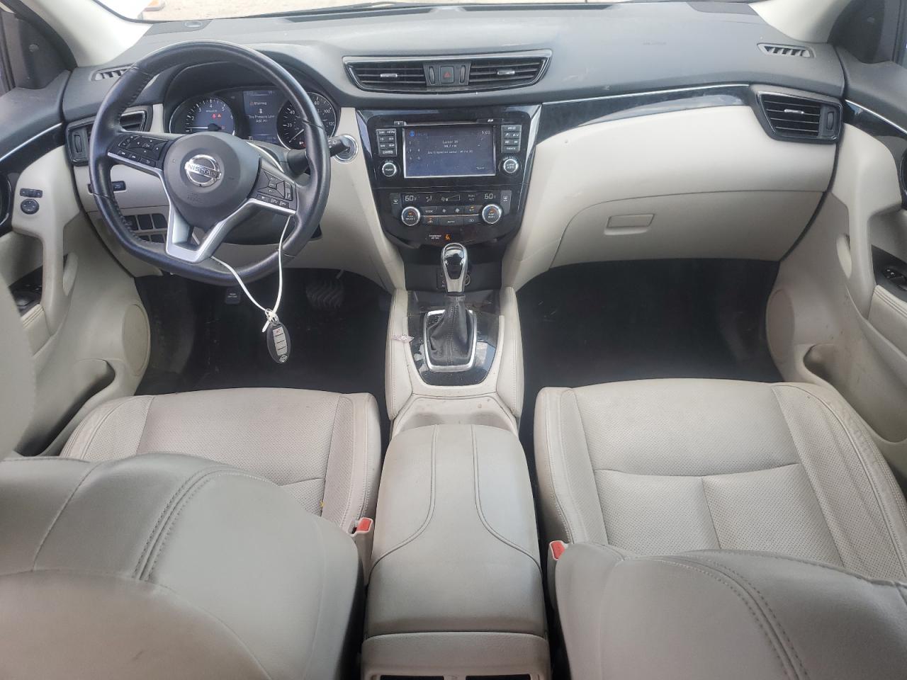 NISSAN ROGUE SPORT S