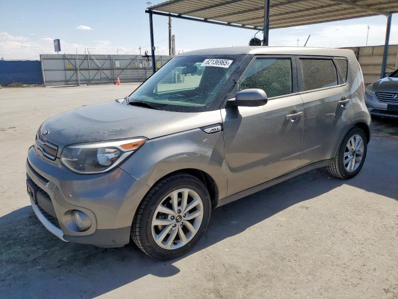 Vin: kndjp3a57j7579413, lot: 62136965, kia soul + 2018 img_1