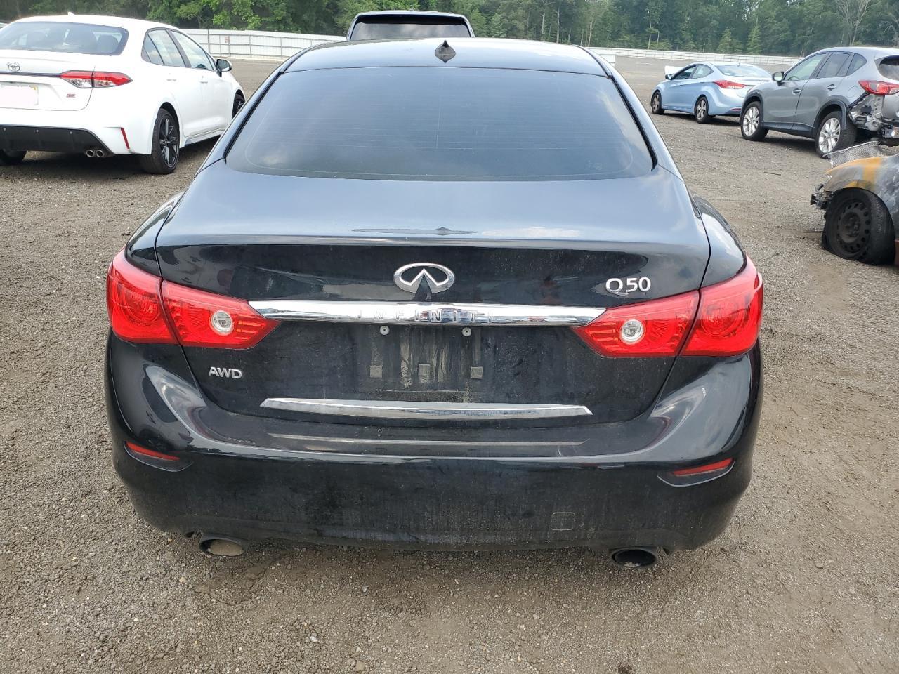 INFINITI Q50 PREMIUM