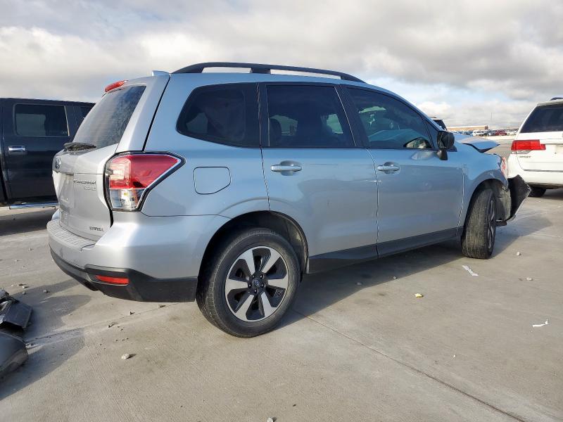 Vin: jf2sjabc6hh802733, lot: 59990695, subaru forester 2.5i 20173