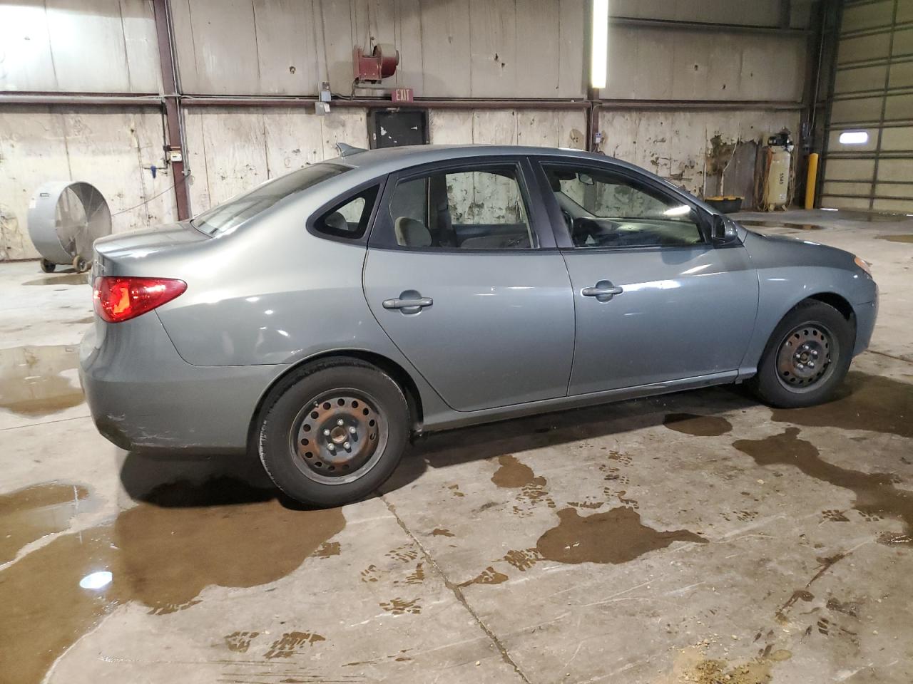 HYUNDAI ELANTRA BLUE